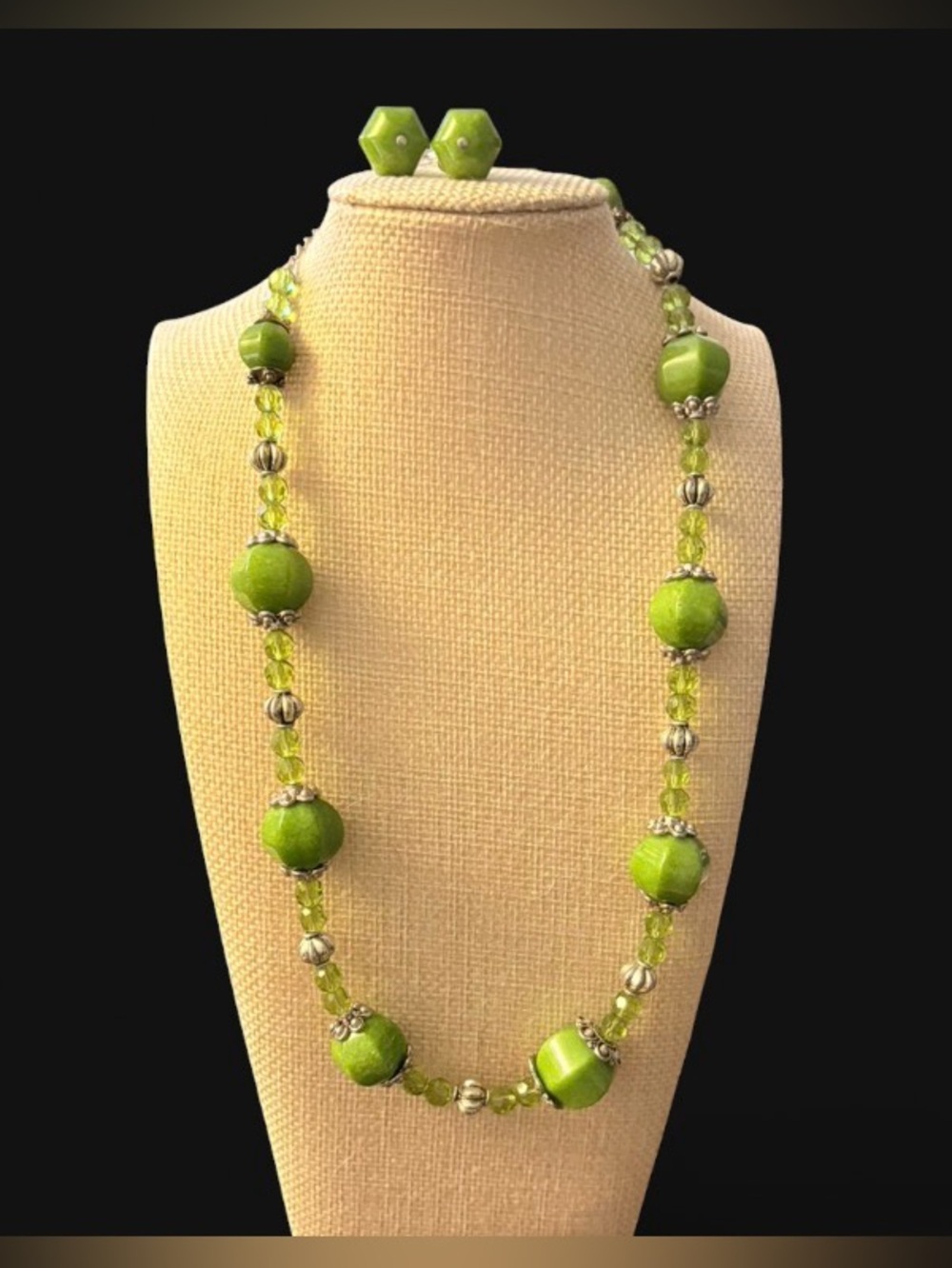 Vintage Lime Green Natural Stone & Glass Beaded Necklace Earring Set